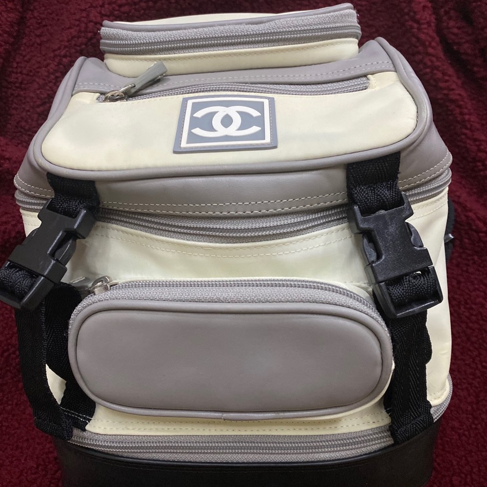 VINTAGE CHANEL BACKPACK